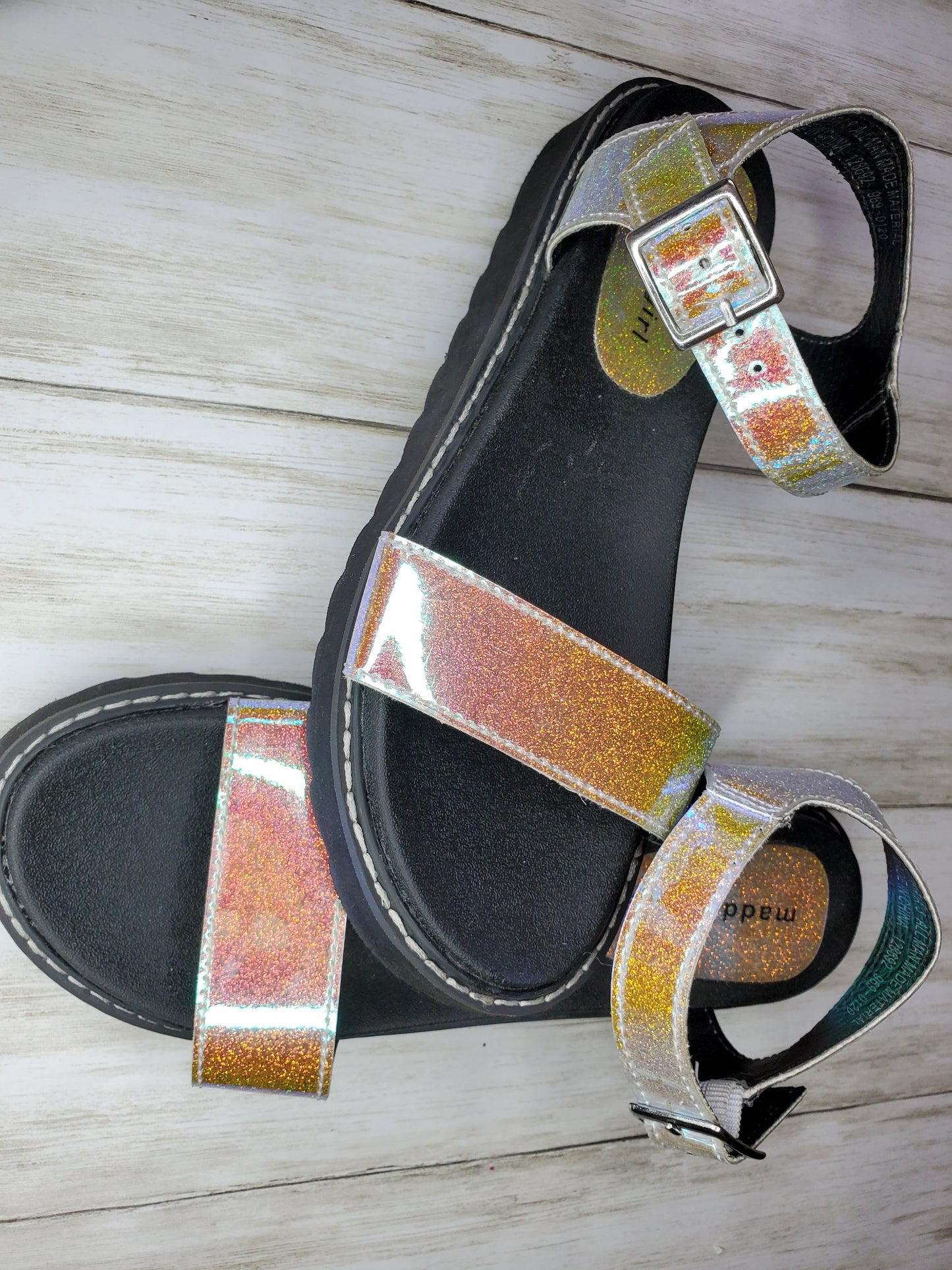 Pre-Loved Madden Girl Iridescent